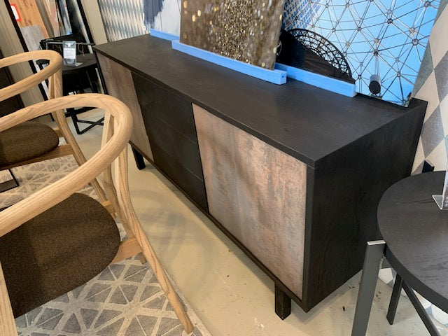 Urban Sideboard Esche schwarz