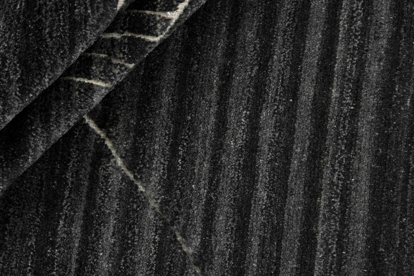 Scenic Horizon Teppich - Field Charcoal